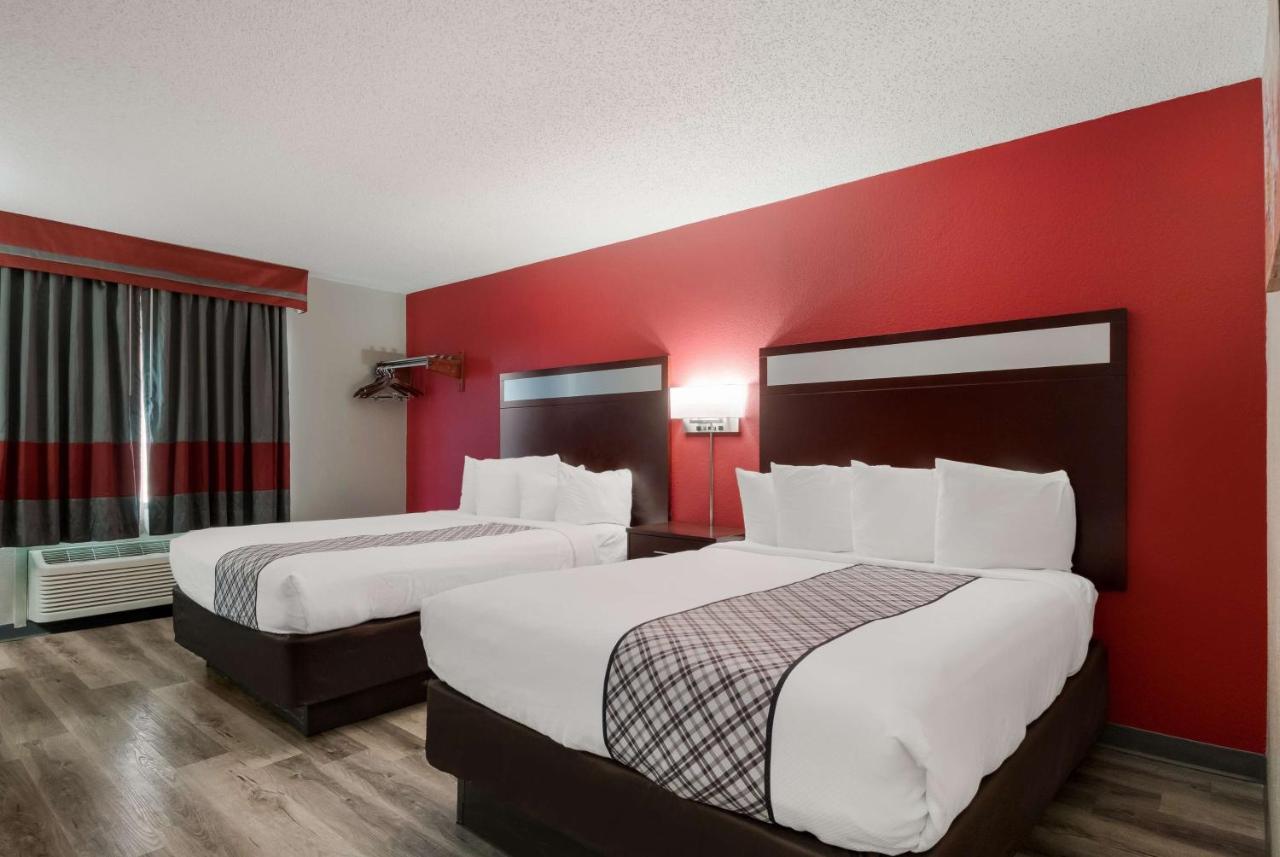 Surestay Plus Hotel By Best Western San Antonio North Exterior photo